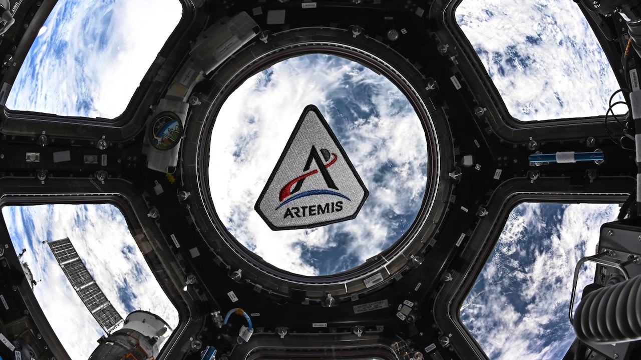 0402_NASA Artemis Moonshot_AP