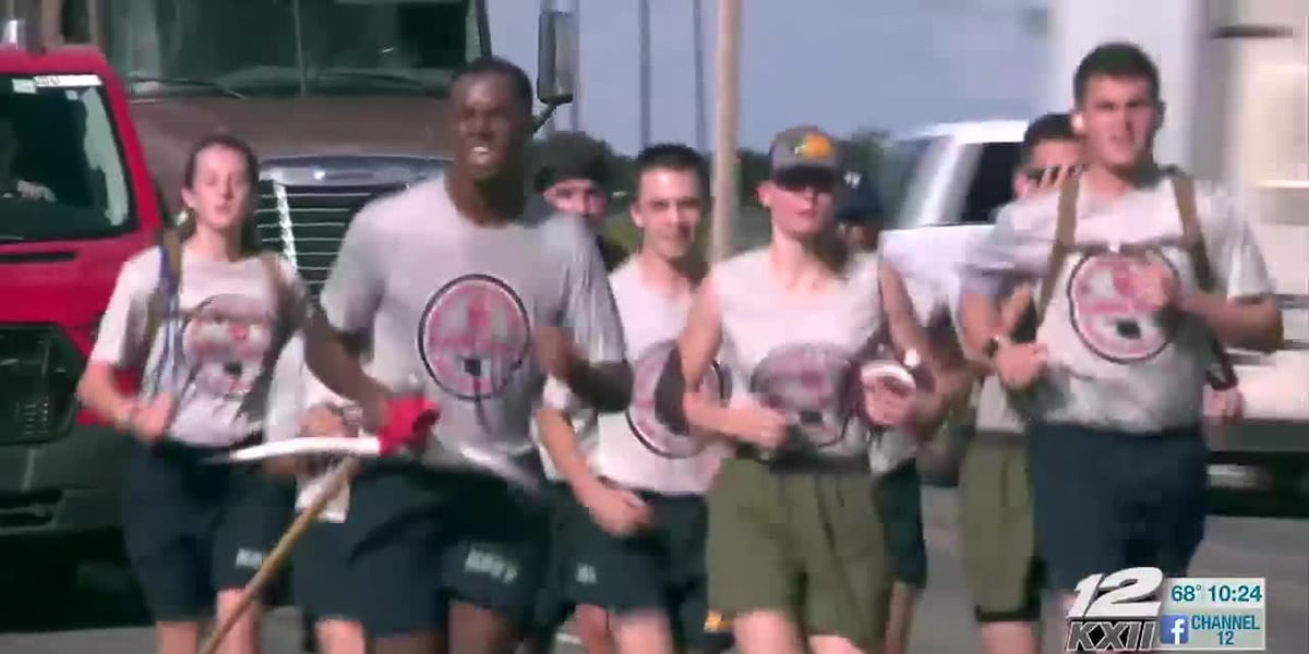 University of Oklahoma NROTC runners bring Red River Rivalry game ball ...
