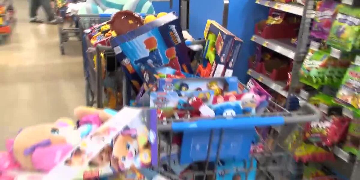 Classic Chevrolet Cadillac goes shopping for Toys for Tots Classic Chevrolet Cadillac goes shopping for Toys for Tots