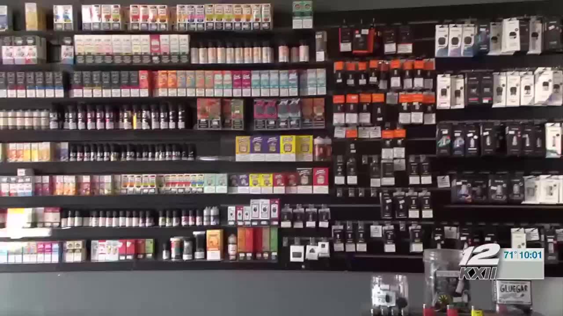 Denison approves new ordinance for vape and smoke shops Denison approves new ordinance for vape and smoke shops
